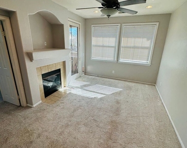 25039 Quince Hill St #2 - Photo Thumbnail 6