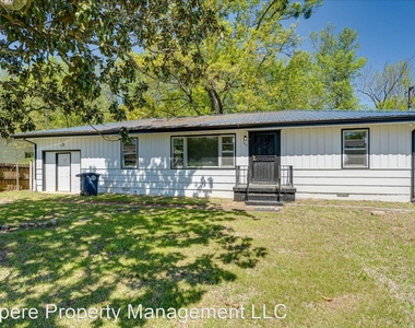 915 Altamaha St - Photo Thumbnail 0