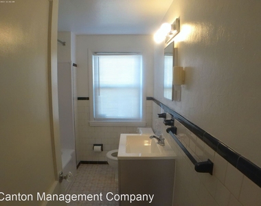 1317 E Northern Parkway - Photo Thumbnail 14