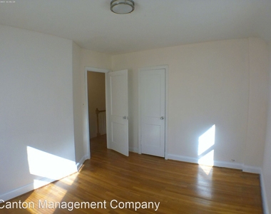 1317 E Northern Parkway - Photo Thumbnail 11