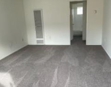 5189 Revere Street (rental Office) - Photo Thumbnail 15