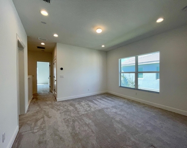 1847 Sandpiper Pointe Place - Photo Thumbnail 5