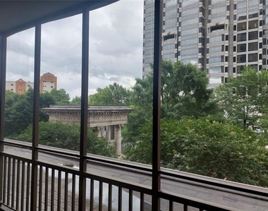 300 Peachtree Street - Photo Thumbnail 1