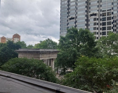 300 Peachtree Street - Photo Thumbnail 0