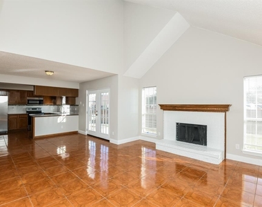 4674 Essex Court - Photo Thumbnail 2