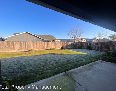 2596 Bell Port Ave. - Photo Thumbnail 21