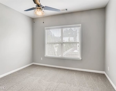 4113 Roberts Crest Dr Unit - Photo Thumbnail 11