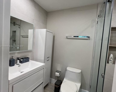 60 Sw 13th St Apt 5210 - Photo Thumbnail 20