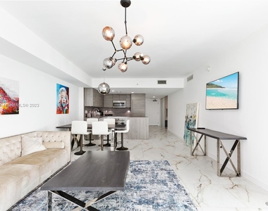 400 Sunny Isles Blvd Apt 603 - Photo Thumbnail 5