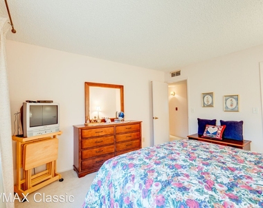 1238 Leisure World - Photo Thumbnail 16