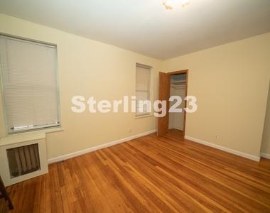 21-47 27th Street - Photo Thumbnail 6