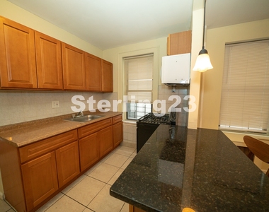 21-47 27th Street - Photo Thumbnail 2