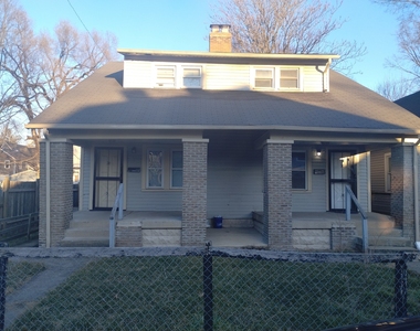 1837 N Dexter Street - Photo Thumbnail 14