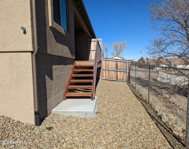 4781 N Lone Cactus Drive - Photo Thumbnail 12