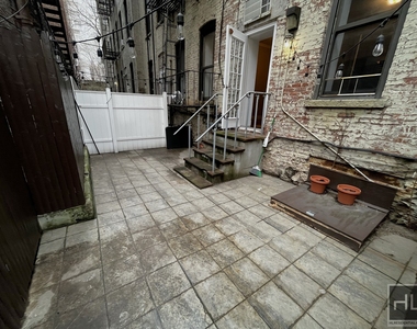 336 East 18th Street - Photo Thumbnail 5