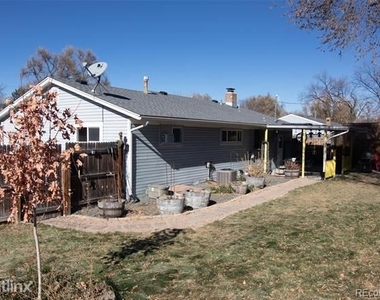 1501 R Widefield Drive - Photo Thumbnail 28