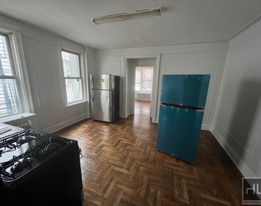 824 East 232nd Street - Photo Thumbnail 1