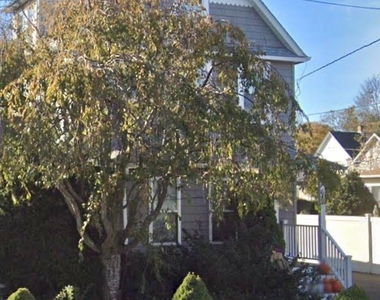 68 Carleton Avenue - Photo Thumbnail 8