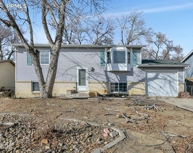 3610 R Dogwood Drive - Photo Thumbnail 0