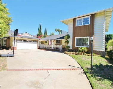 1032 San Carlos Rd - Photo Thumbnail 9