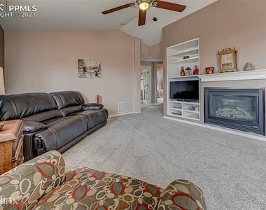 1527 R Woodpark Drive - Photo Thumbnail 6