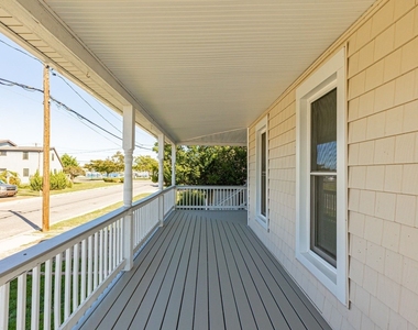 222 Cedar Lane - Photo Thumbnail 12