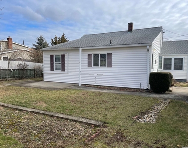 221 Stewart Avenue - Photo Thumbnail 17