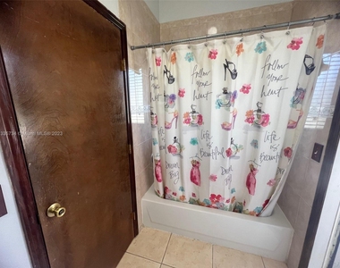 21731 Sw 127th Ct - Photo Thumbnail 7