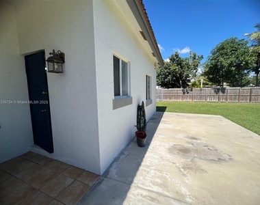 21731 Sw 127th Ct - Photo Thumbnail 8