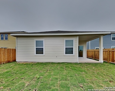 14632 Maple Terrace - Photo Thumbnail 6