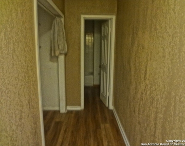 5454 Vista Trail - Photo Thumbnail 21