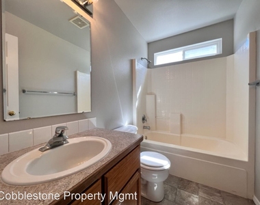 4152 W Niemann - Photo Thumbnail 16