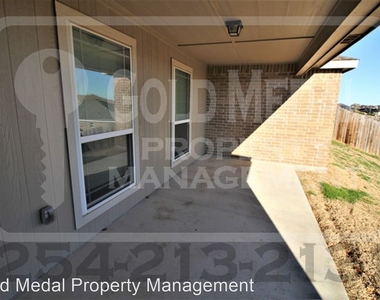 2211 Sea Eagle Dr - Photo Thumbnail 36