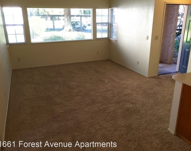 1661 Forest Avenue - Photo Thumbnail 7