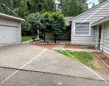 3474 Lanewood St. - Photo Thumbnail 31