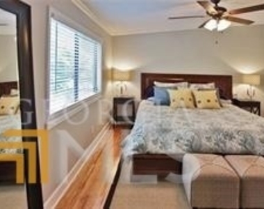 1701 Cedar Chase Lane Ne - Photo Thumbnail 9