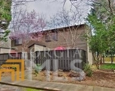 1701 Cedar Chase Lane Ne - Photo Thumbnail 14