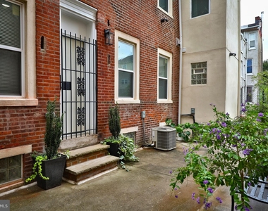 1437 N Franklin Street - Photo Thumbnail 21