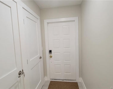 6161 Se Landing Way - Photo Thumbnail 6