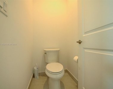 11849 Sw 13th Ct - Photo Thumbnail 26