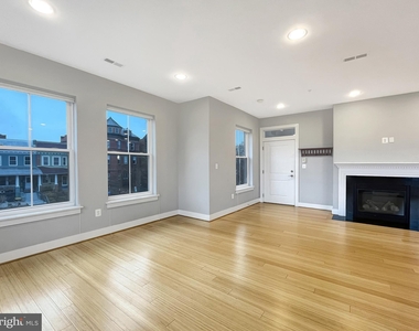 1323 Girard Street Nw - Photo Thumbnail 8