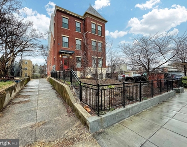 1323 Girard Street Nw - Photo Thumbnail 2