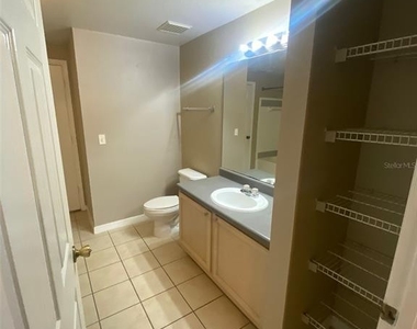 3384 Corona Village Way - Photo Thumbnail 6