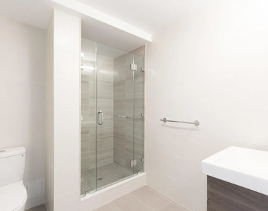 West 70 St  - Photo Thumbnail 8
