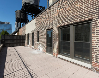 West 70 St  - Photo Thumbnail 1
