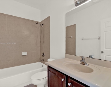 11485 Sw 236th Ln - Photo Thumbnail 11