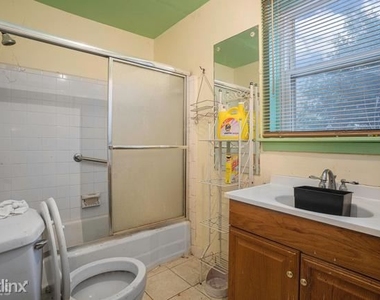 2249 R Acelia Court - Photo Thumbnail 11