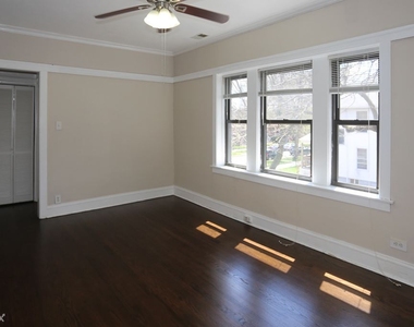 3504 W. Grace, Unit 3 - Photo Thumbnail 9