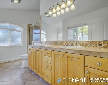 2417 Grant Avenue - Unit A - Photo Thumbnail 16