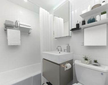 West 85 St  - Photo Thumbnail 6